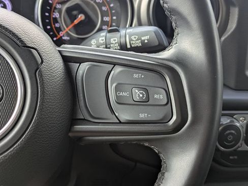 Used 2022 Jeep Wrangler Unlimited Sport AWD/4WD image 26