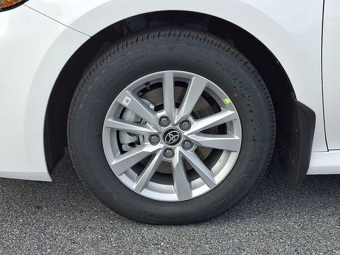 New 2026 Toyota Camry LE FWD image 19