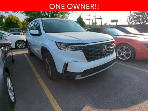 Used 2024 Honda Pilot EX-L image 3