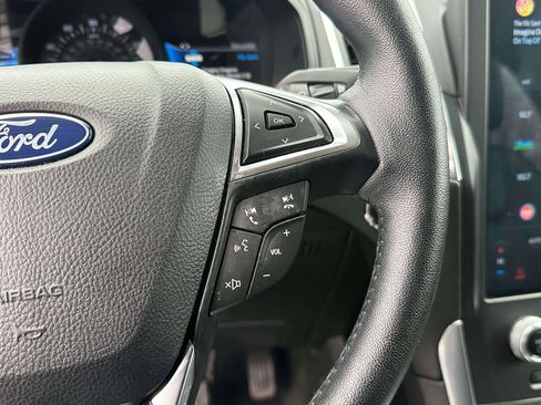 Used 2024 Ford Edge Titanium image 22