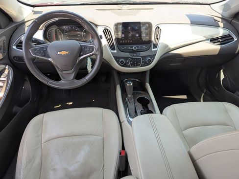 Used 2019 Chevrolet Malibu Premier FWD image 29