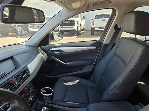 Used 2015 BMW X1 xDrive28i w/ Premium Package AWD/4WD image 13