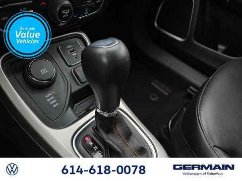 Used 2021 Jeep Compass Latitude w/ Convenience Group AWD/4WD image 25