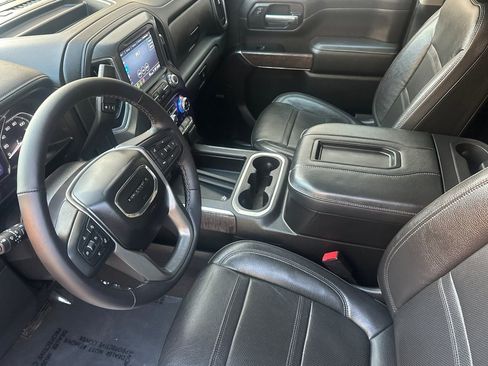 Used 2022 GMC Sierra 2500 Denali w/ Technology Package image 10