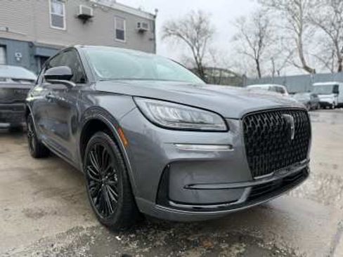 Used 2024 Lincoln Corsair AWD w/ Equipment Group 101A image 1