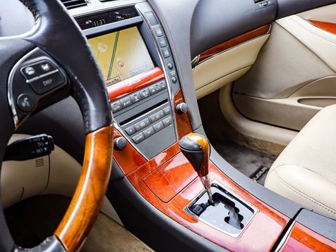 Used 2010 Lexus ES 350 350 image 31