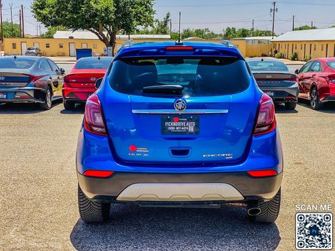 Used 2018 Buick Encore Sport Touring AWD/4WD image 7