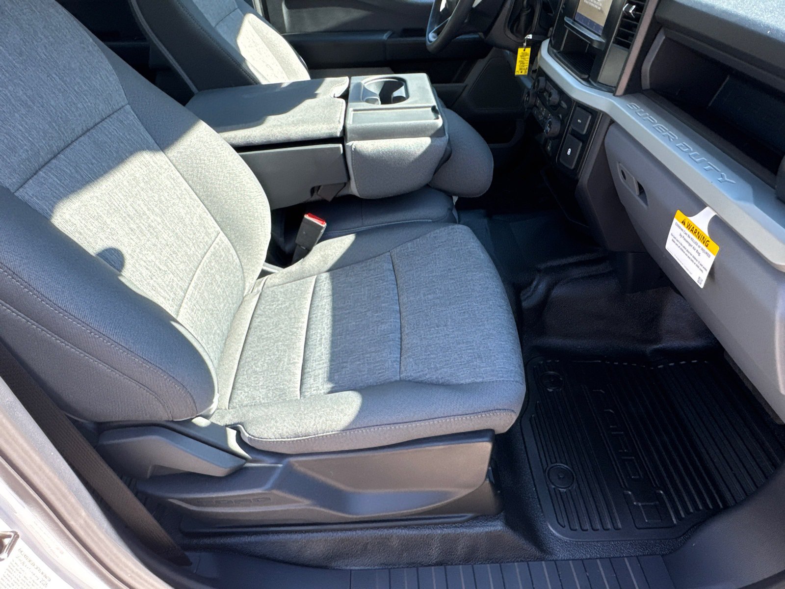 New 2027 Ford F350 XL w/ Camper Package RWD image 14