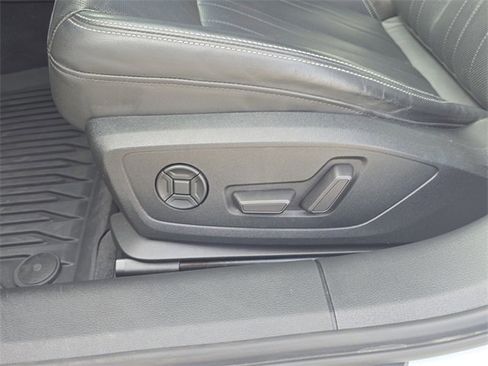 Used 2021 Audi A6 Premium Plus w/ Premium Plus Package image 22