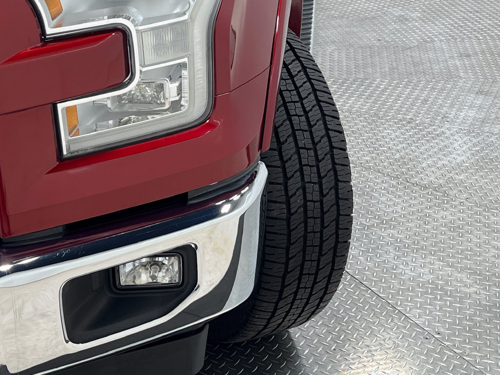 Used 2017 Ford F150 Lariat w/ Equipment Group 502A Luxury AWD/4WD image 41