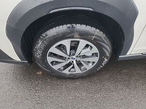 New 2025 Subaru Outback Premium w/ Popular Package #1A image 9