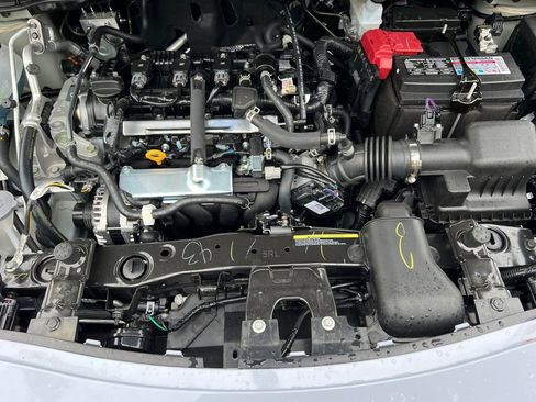 Used 2025 Nissan Versa SV w/ Trunk Package image 29