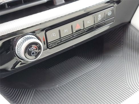 New 2026 Ford Explorer Active w/ Active Comfort Package image 22