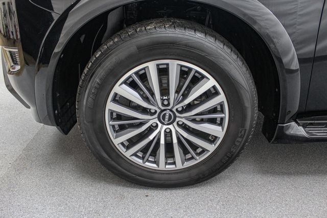 Used 2022 Nissan Armada SL w/ Captain's Chairs Package RWD image 11
