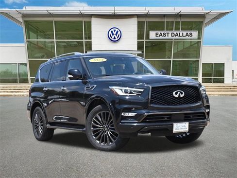 Used 2024 INFINITI QX80 Sensory image 2