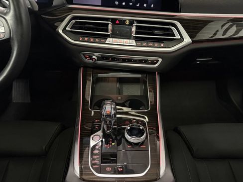 Used 2021 BMW X5 xDrive40i w/ Executive Package AWD/4WD image 13