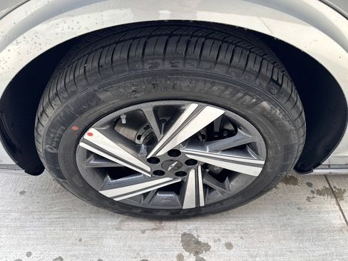 New 2026 Genesis GV70 3.5T Sport Advanced image 20