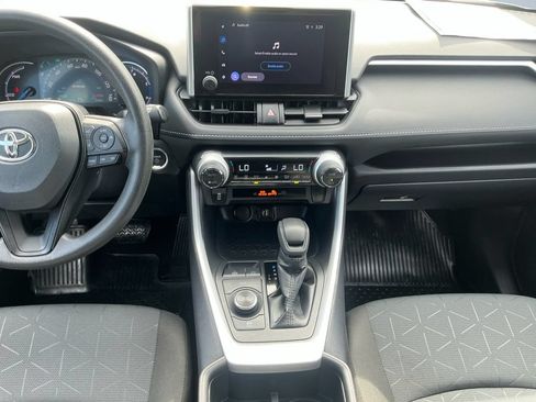 Certified 2025 Toyota RAV4 XLE AWD/4WD image 13