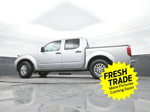 Used 2016 Nissan Frontier SV w/ SV Value Truck Package image 27