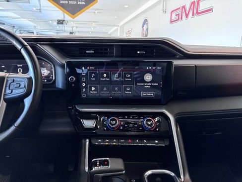 Certified 2023 GMC Sierra 1500 Denali w/ Technology Package AWD/4WD image 19