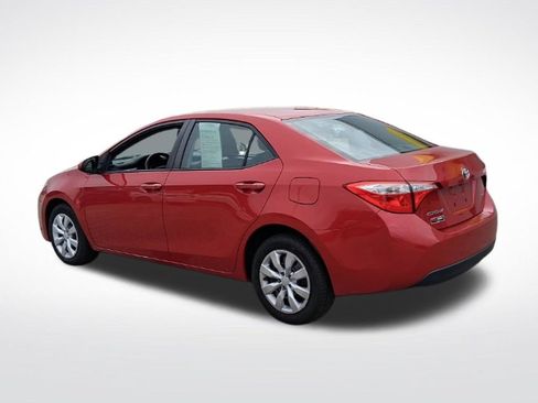 Used 2016 Toyota Corolla LE FWD image 5