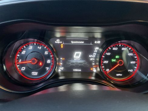 Used 2017 Dodge Charger SXT w/ AWD Plus Group image 17