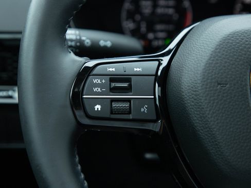 Used 2024 Honda CR-V EX-L image 25