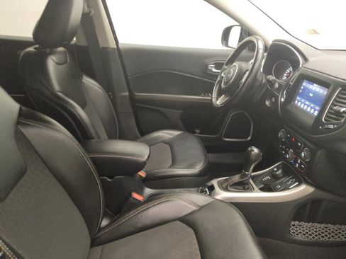 Used 2021 Jeep Compass Latitude w/ Convenience Group AWD/4WD image 21