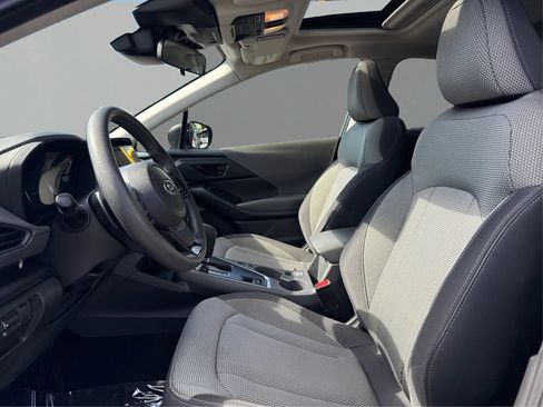 Used 2024 Subaru Crosstrek 2.0i Premium AWD/4WD image 9