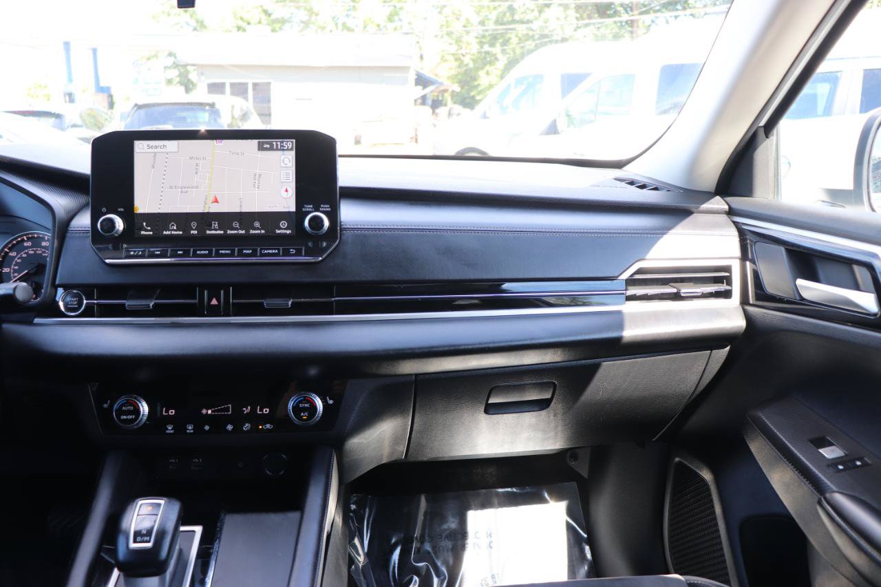 Used 2024 Mitsubishi Outlander FWD image 20