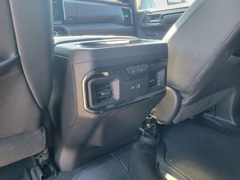 Used 2023 GMC Sierra 1500 AT4 w/ AT4 Premium Package AWD/4WD image 31
