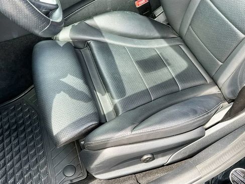 Used 2018 Mercedes-Benz C 300 4MATIC Sedan image 20