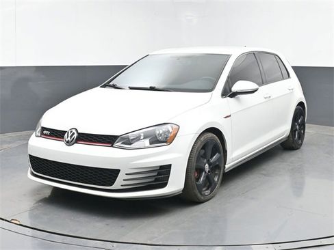 Used 2017 Volkswagen GTI S image 5