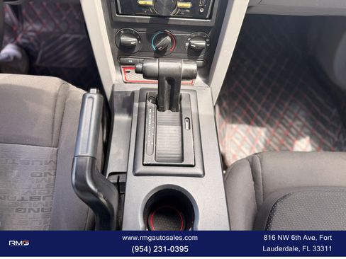 Used 2007 Ford Mustang Premium image 15