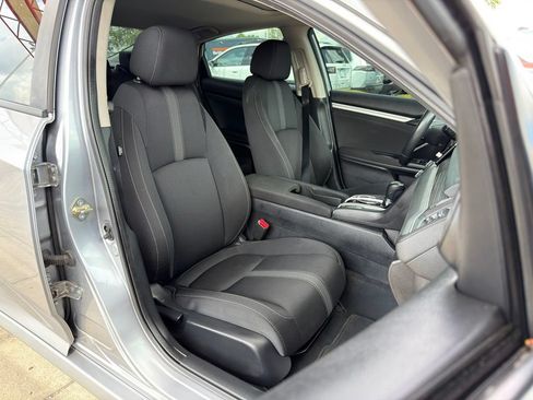 Used 2019 Honda Civic EX image 29