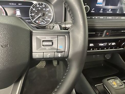 Used 2026 Nissan Rogue SV w/ Cold Weather Package AWD/4WD image 18