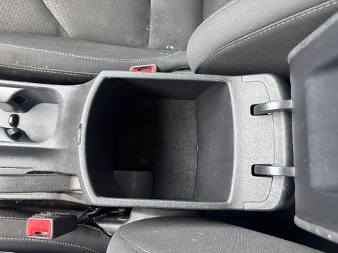 Used 2018 Hyundai Elantra GT FWD image 23