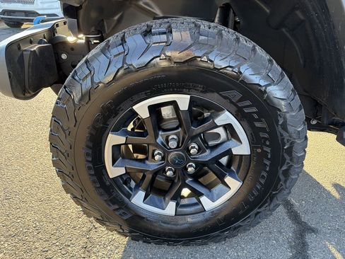 Used 2024 Jeep Wrangler Unlimited Rubicon 4xe image 31