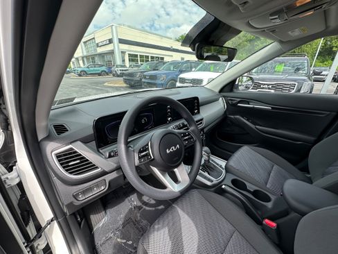 New 2026 Kia Seltos LX AWD/4WD image 21