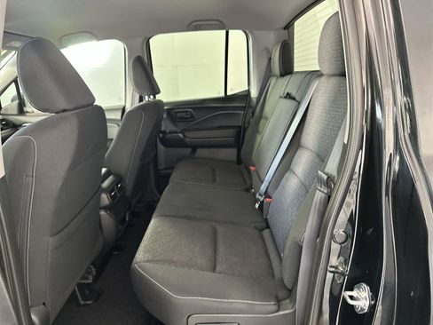 Used 2025 Honda Ridgeline Sport image 23