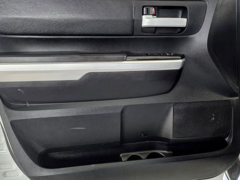 Used 2017 Toyota Tundra SR5 image 21