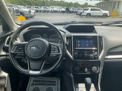 Used 2023 Subaru Forester Premium AWD/4WD image 19