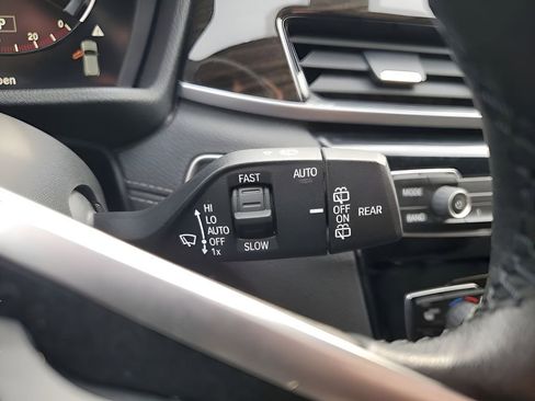 Used 2021 BMW X2 sDrive28i w/ Premium Package image 35