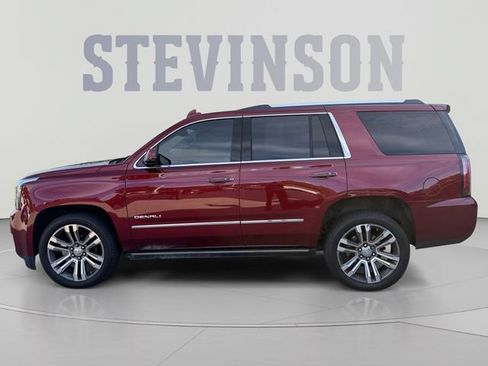 Used 2019 GMC Yukon Denali w/ Denali Ultimate Package AWD/4WD image 2