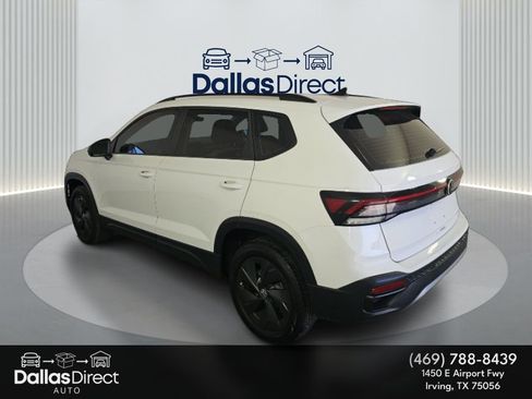 Used 2025 Volkswagen Taos S w/ Taos MDO Package image 8