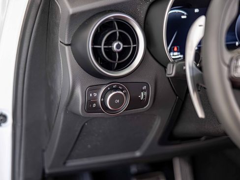 New 2025 Alfa Romeo Stelvio Sprint w/ Veloce Package image 22