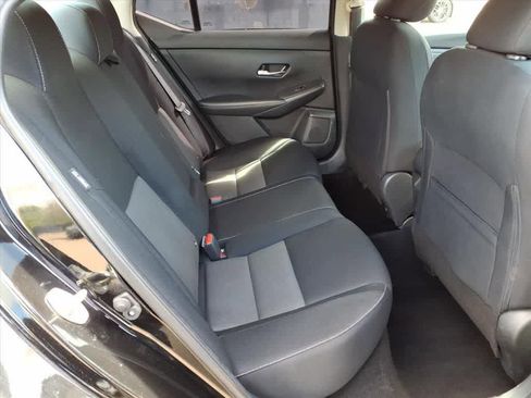 Used 2021 Nissan Sentra SV image 12