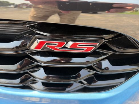 Used 2025 Chevrolet Trax RS FWD image 11