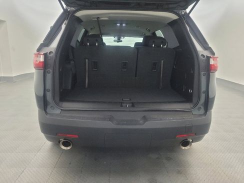 Used 2019 Chevrolet Traverse LT w/ LPO, Floor Liner Package FWD image 29