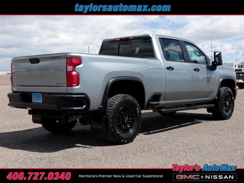 Used 2024 Chevrolet Silverado 2500 ZR2 w/ Technology Package AWD/4WD image 4